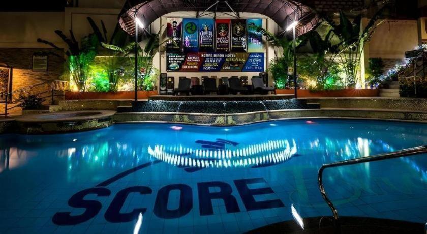 Score Birds Hotel Angeles Exteriör bild